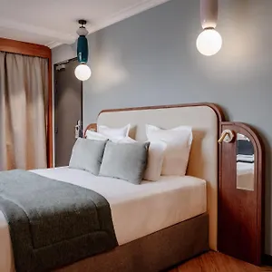 Grand Saint Michel 4* Paris