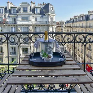 Montcalm 3* Paris